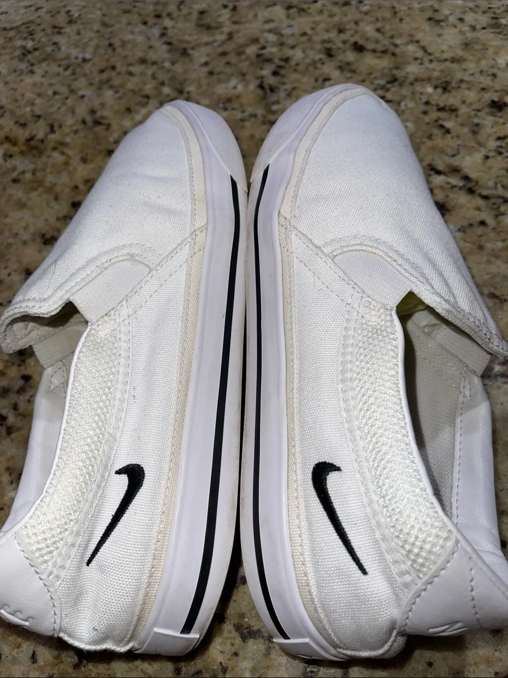Nike Court Legacy Slip On
